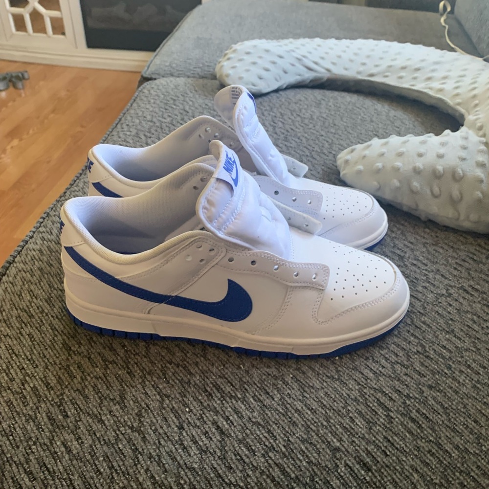 Nike White and Blue Sneakers